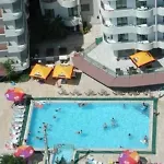 Lägenhetshotell Sayar 3*