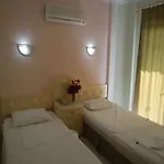 Sayar Aparthotel 3*
