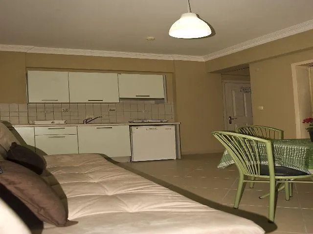 Apartmanhotel Sayar 3*